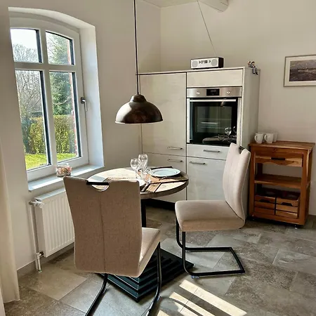 Stoertebeker Stube * Dornum